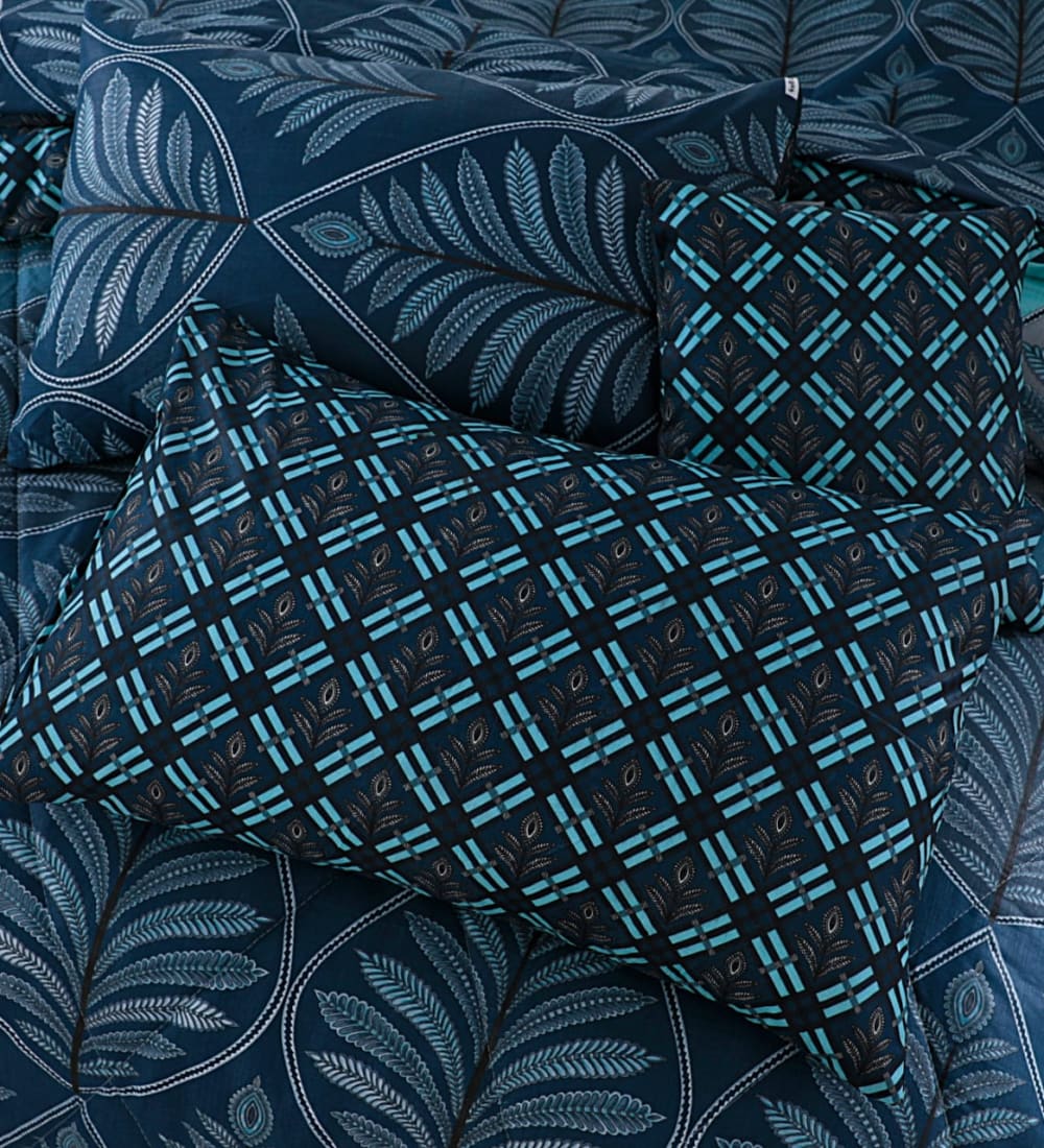 7 Pcs Comforter Set Mh-742 Quilts & Comforters