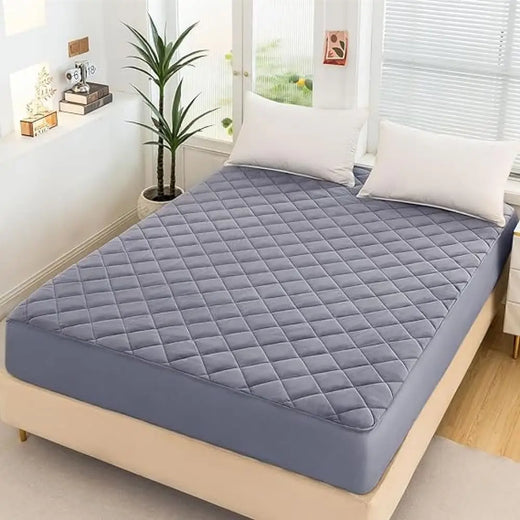 Cotton Quilted Water Proof Mattriss Protector﹙ Light Grey ﹚