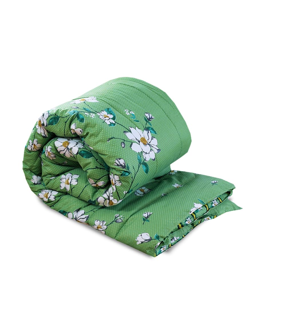 Aiman Khan Favourite 7Pc Comforter Set Quilts & Comforters